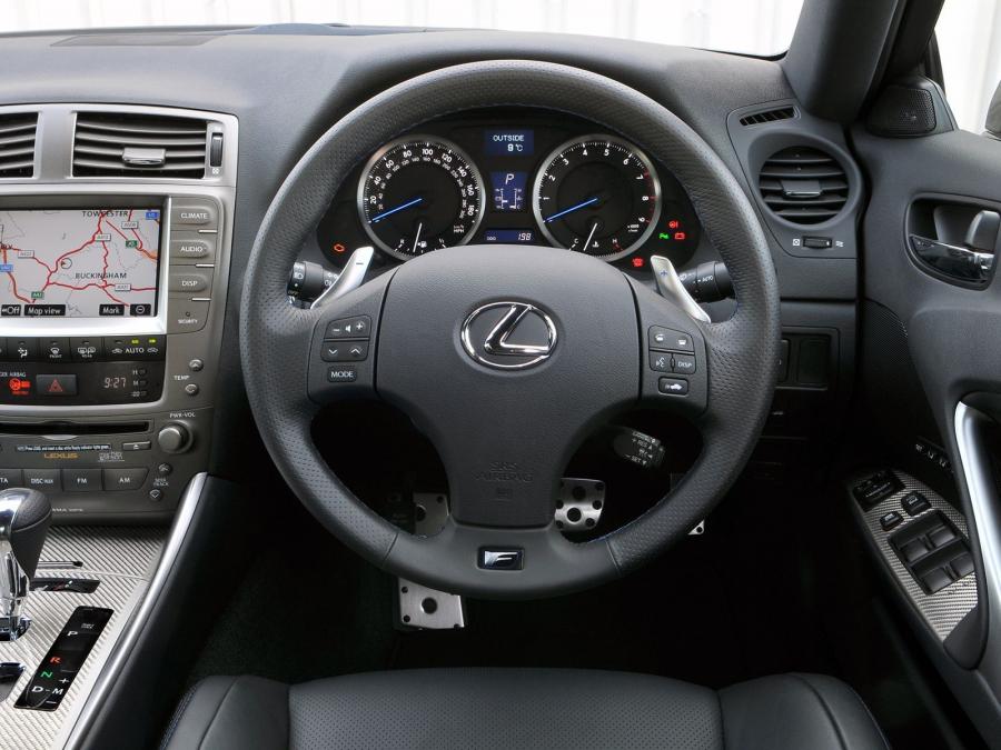  Lexus IS-F 2008 года  (UK) (фото 11 из 30)